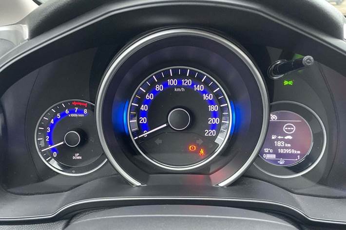 Grå Honda Jazz fra 2018