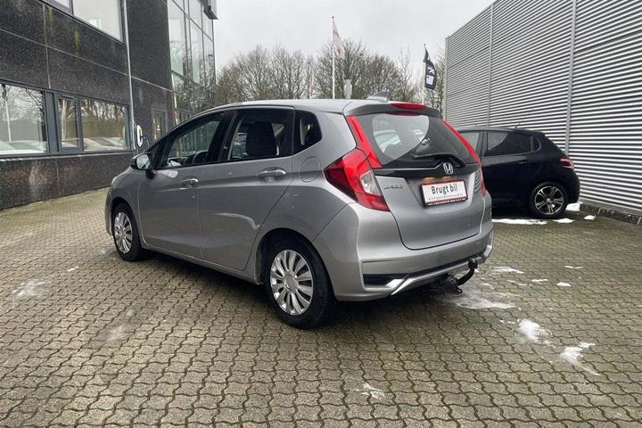 Grå Honda Jazz fra 2018