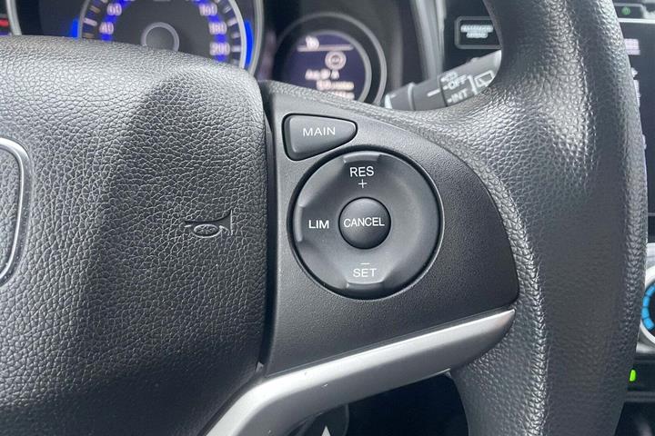 Grå Honda Jazz fra 2018