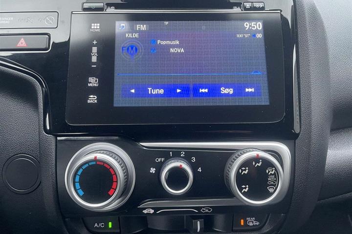 Grå Honda Jazz fra 2018