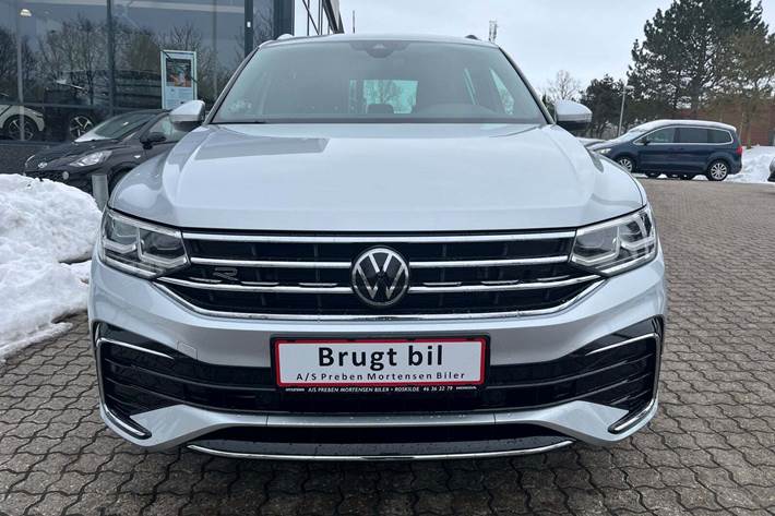 Sølv VW Tiguan fra 2022