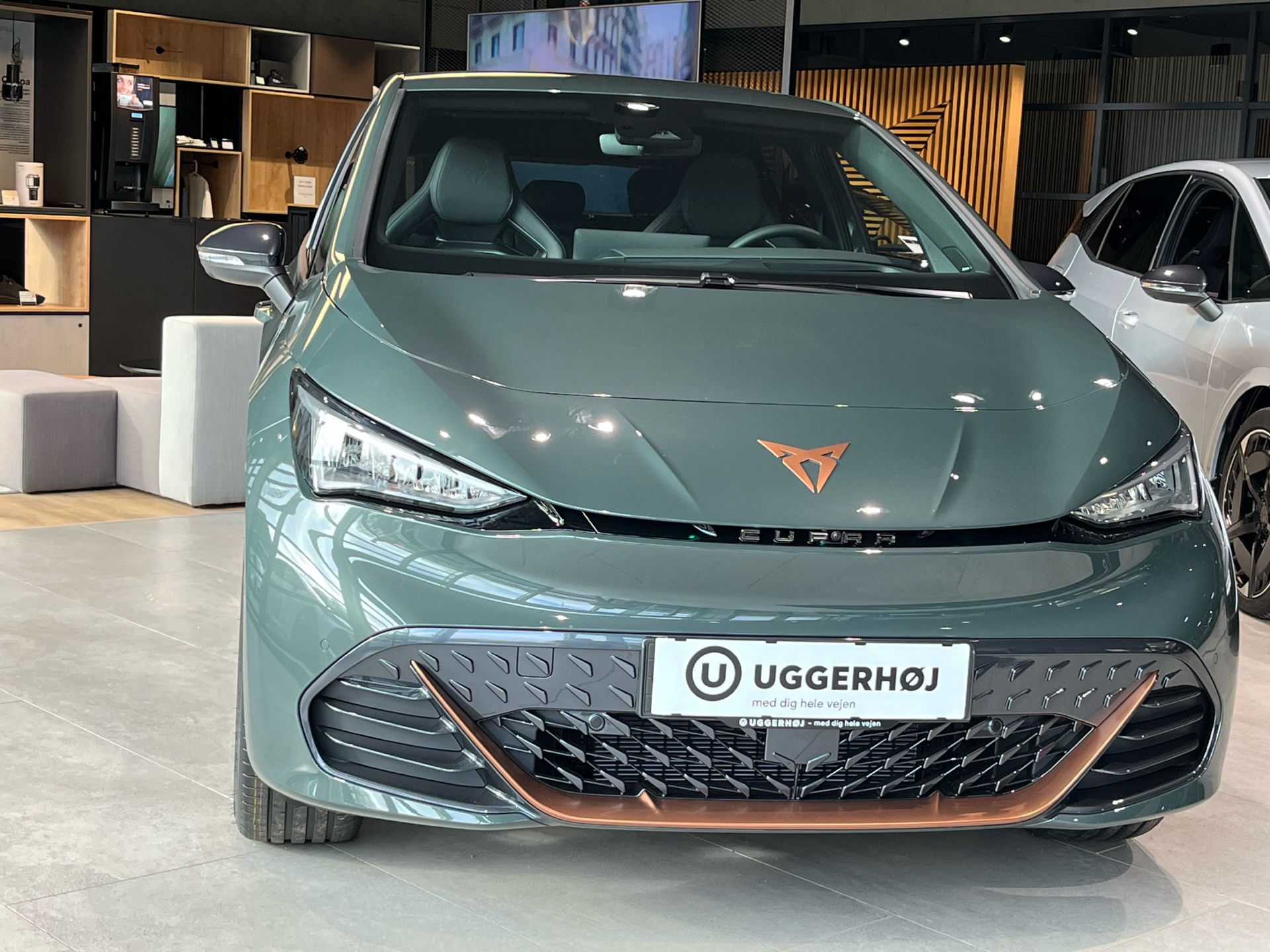 Cupra Born EL VZ 326HK 5d Aut.