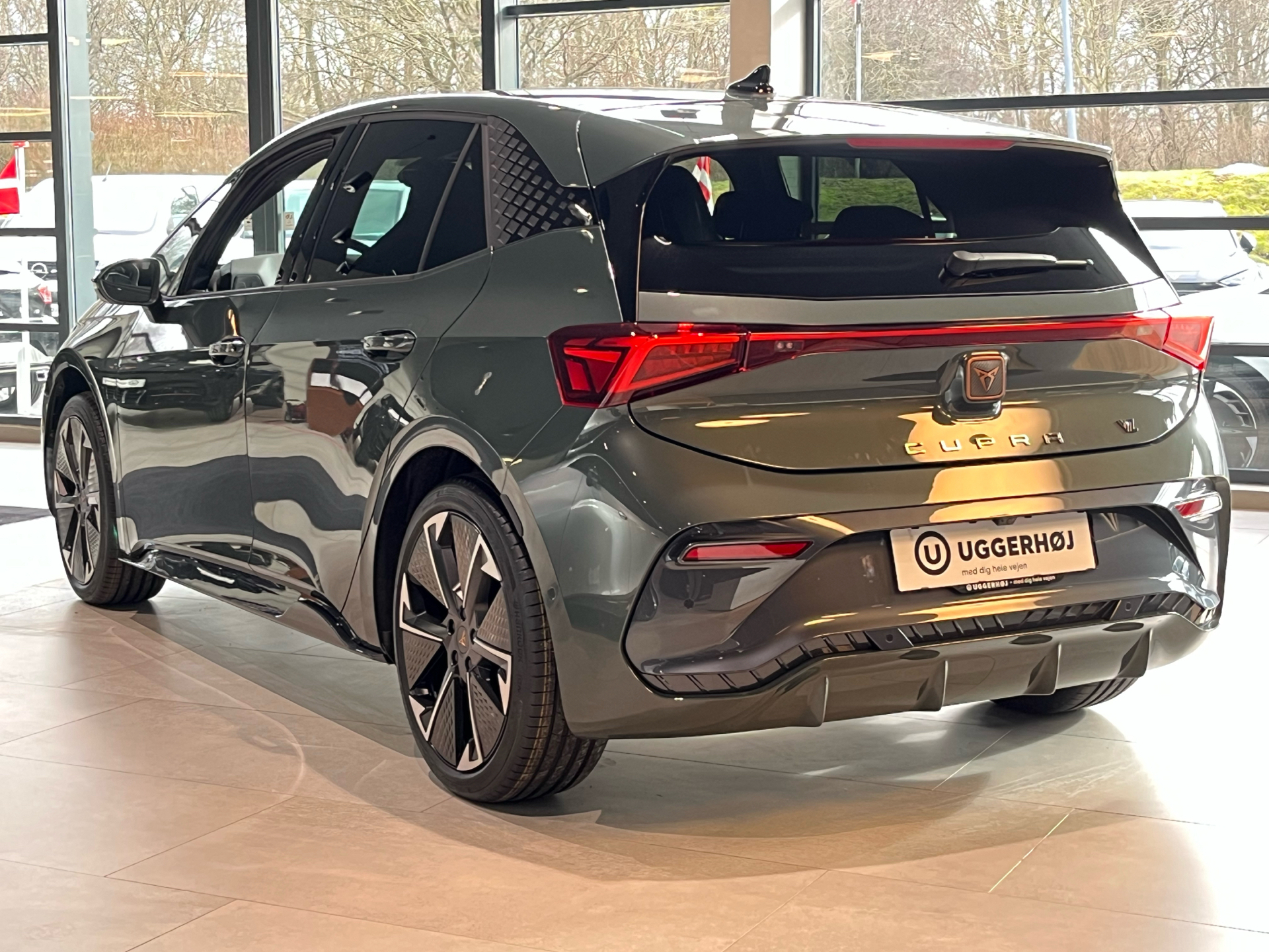 Cupra Born EL VZ 326HK 5d Aut.