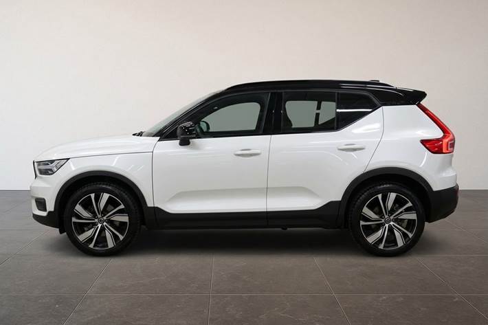 Hvid Volvo XC40 fra 2021