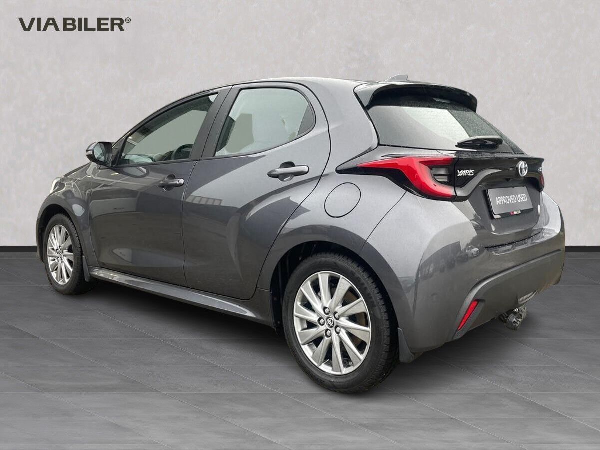 Toyota Yaris 1,5 Hybrid Active Technology Plus 116HK 5d Trinl. Gear