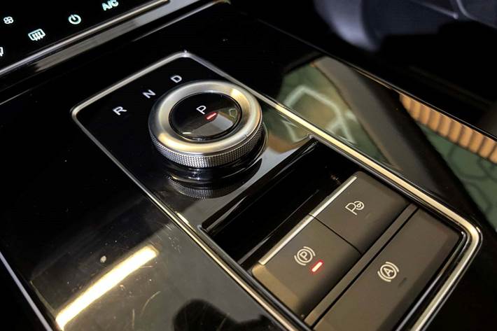 Hvid Aiways U5 fra 2022