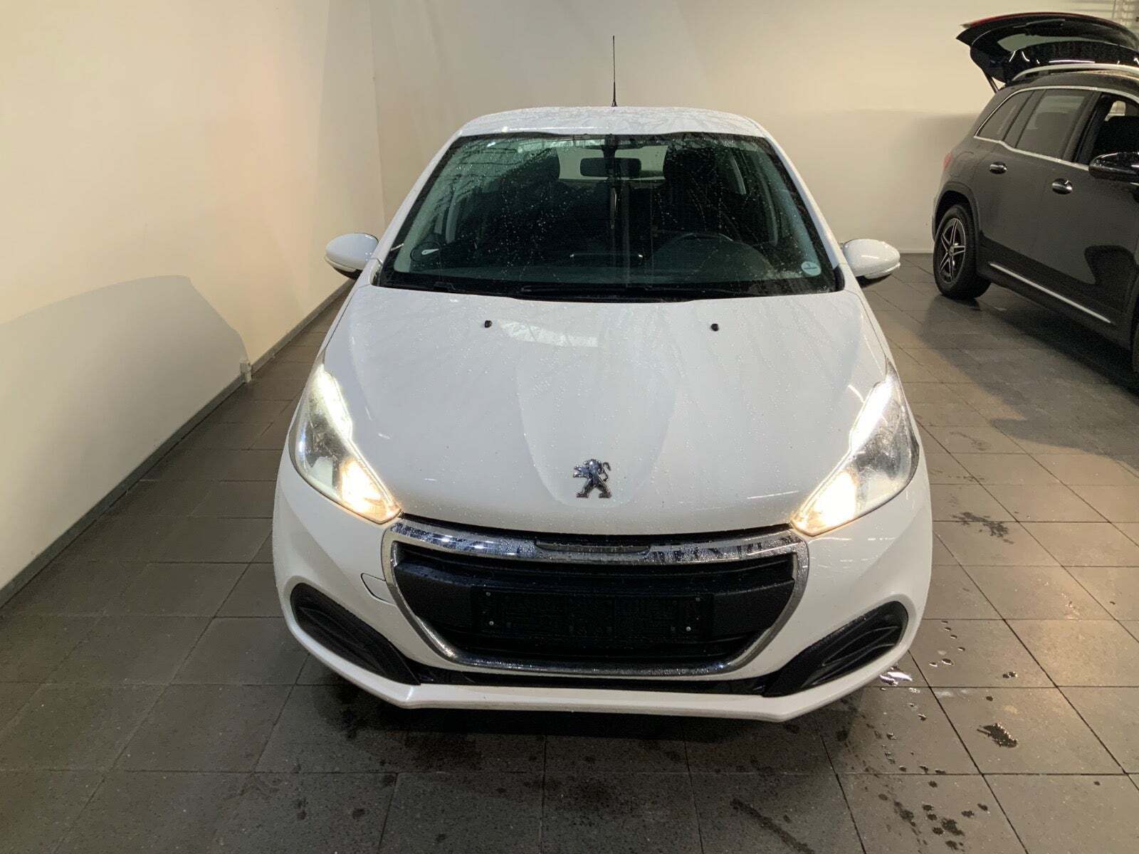 Peugeot 208 1,2 VTi 82 Active