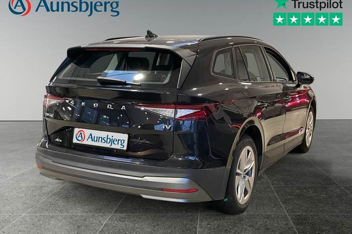 Sort Skoda Enyaq fra 2023