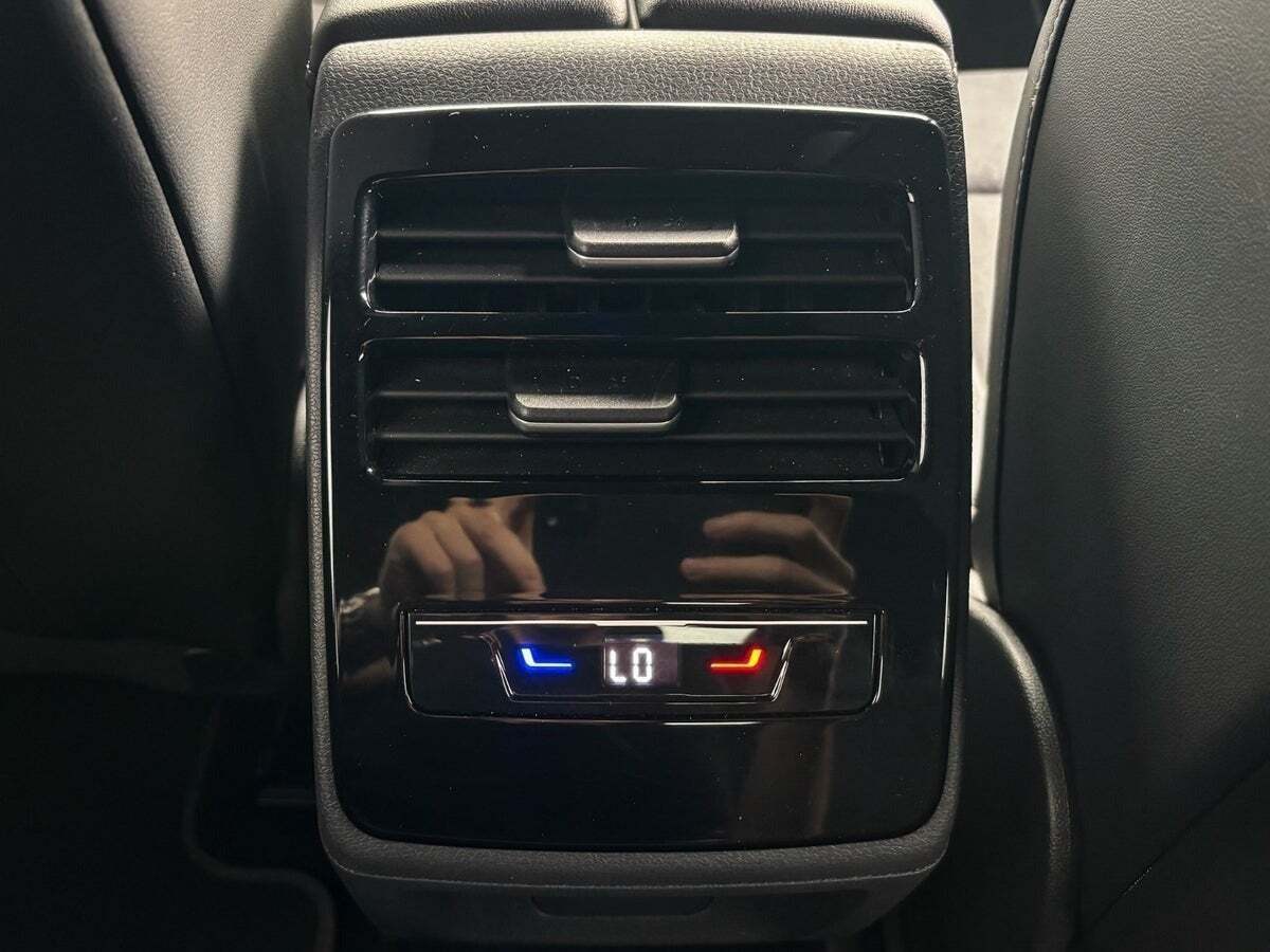 Hvid VW ID.7 fra 2025