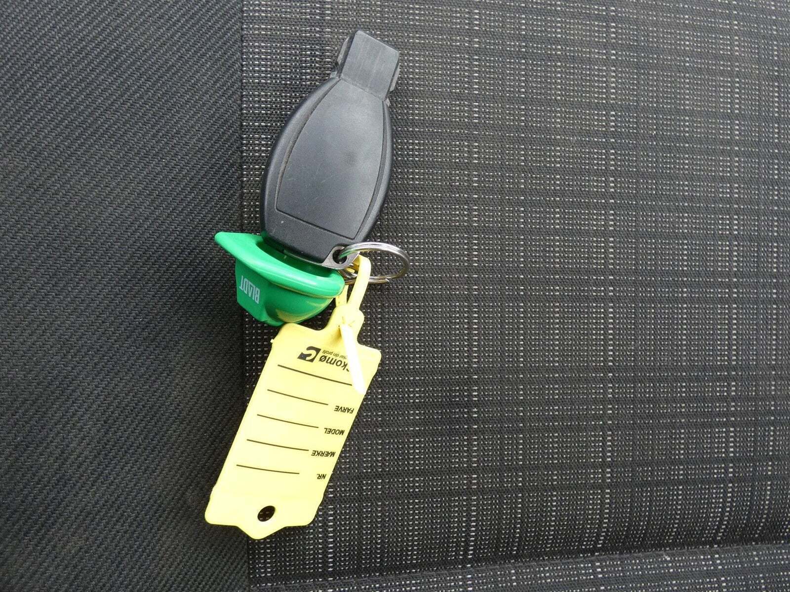 Sort Mercedes Sprinter 316 fra 2017