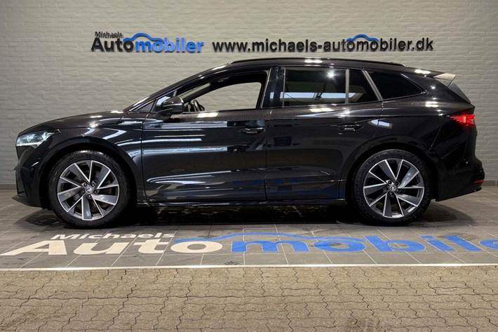 Sort Skoda Enyaq fra 2022
