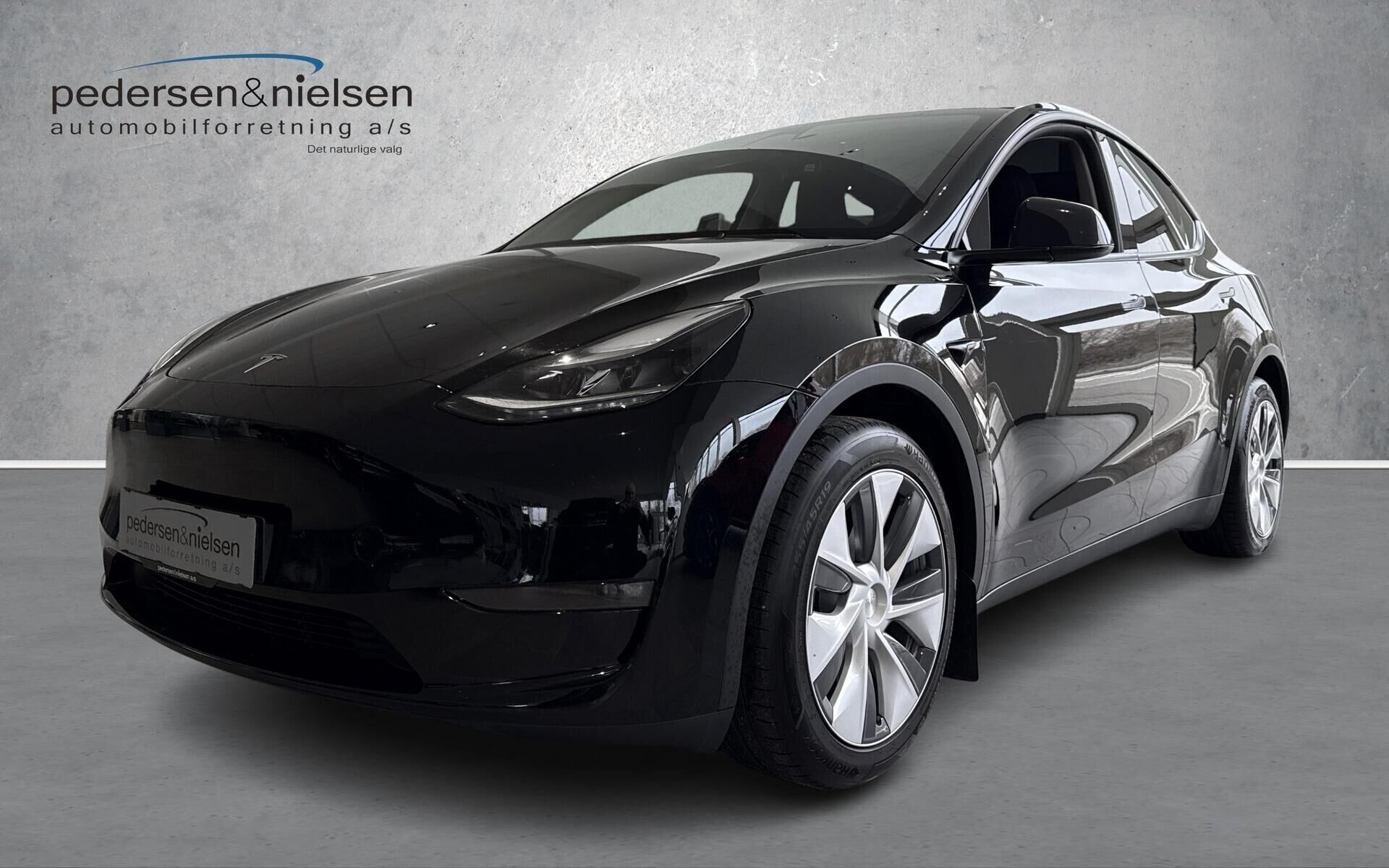 Tesla Model Y EL Long Range AWD 514HK 5d Aut.