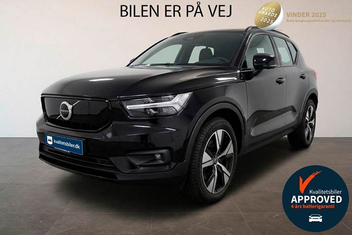 Sort Volvo XC40 fra 2020 set udefra