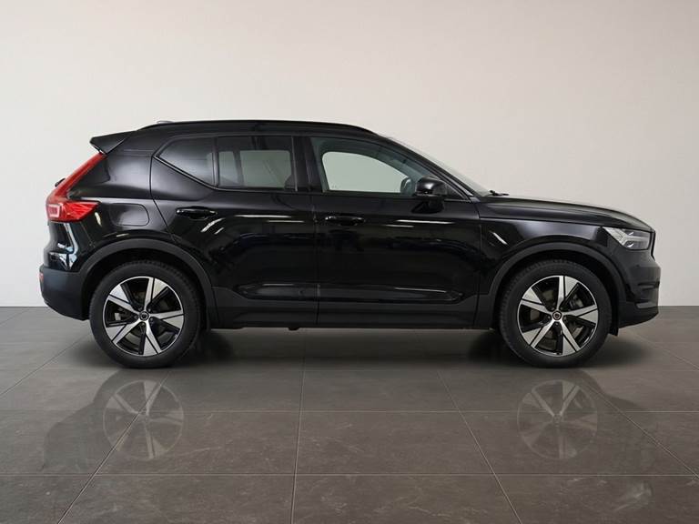 Volvo XC40 P8 Recharge Twin R-design AWD 408HK 5d Aut.