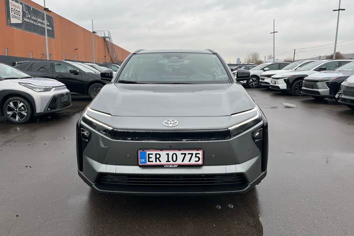 undefined Toyota BZ4X fra 2026