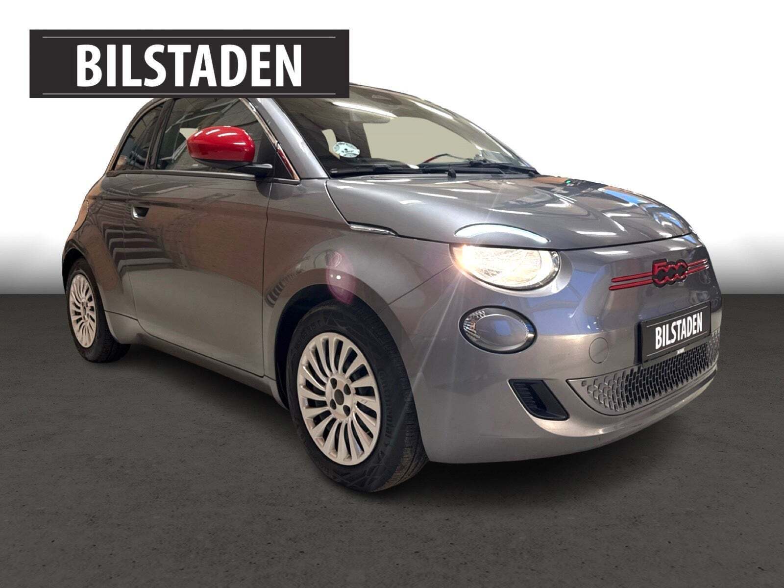 Fiat 500e 42 (RED) Cabrio