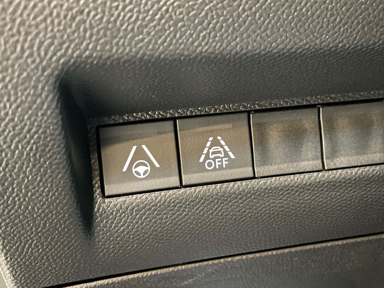 undefined Peugeot e-2008 fra 2022