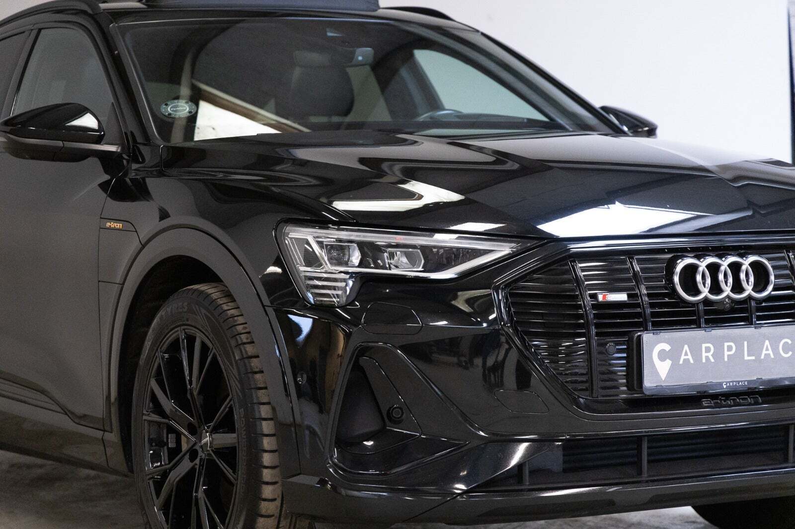 Audi e-tron 55 S-line Sportback quattro