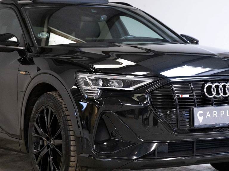 Audi e-tron 55 S-line Sportback quattro