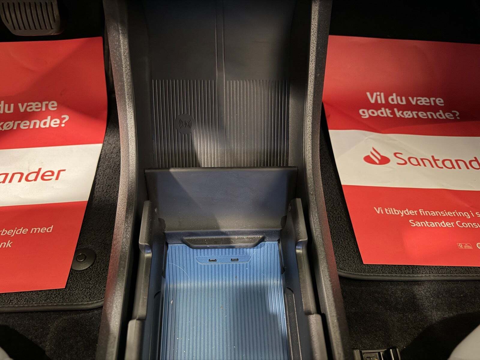 Blå Volvo EX30 fra 2024