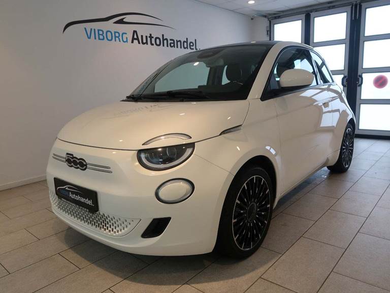 Fiat 500e 42 Icon Sky