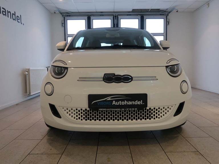 Fiat 500e 42 Icon Sky