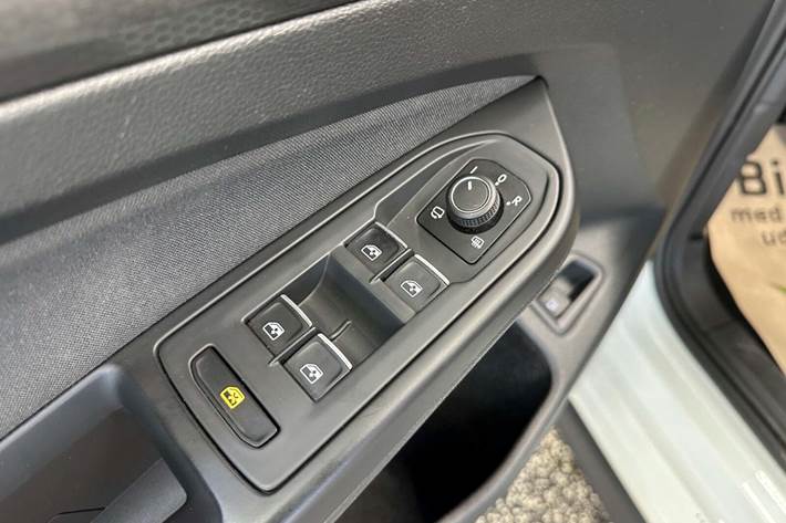 Hvid VW Golf VIII fra 2020