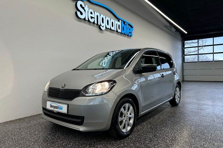Grå Skoda Citigo fra 2017 set udefra