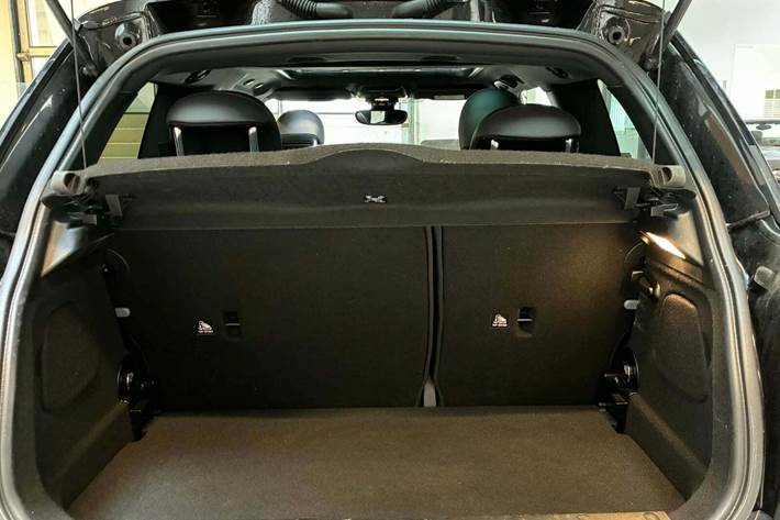 Sort Mini Cooper SE fra 2023