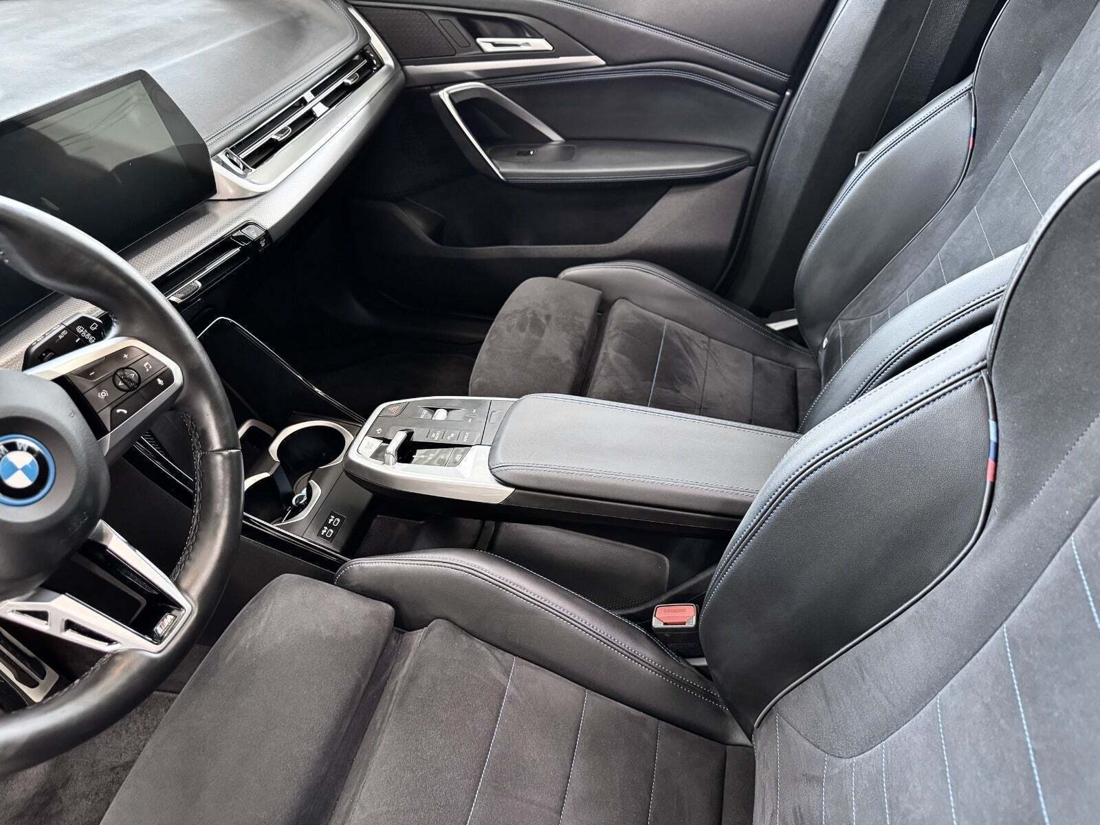 BMW iX1 xDrive30 M-Sport