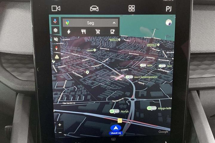 Hvid Polestar 2 fra 2023