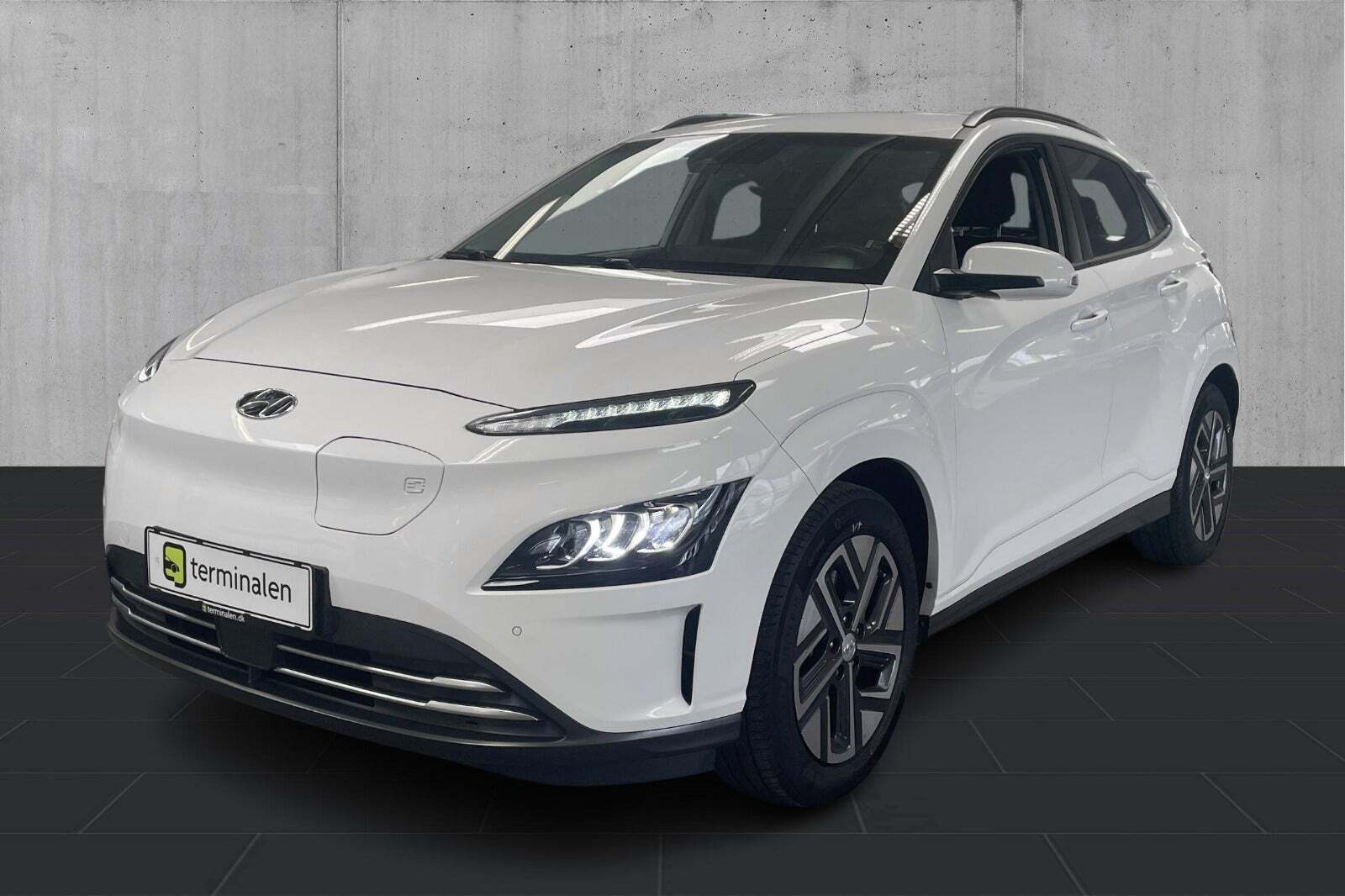 Hvid Hyundai Kona fra 2021