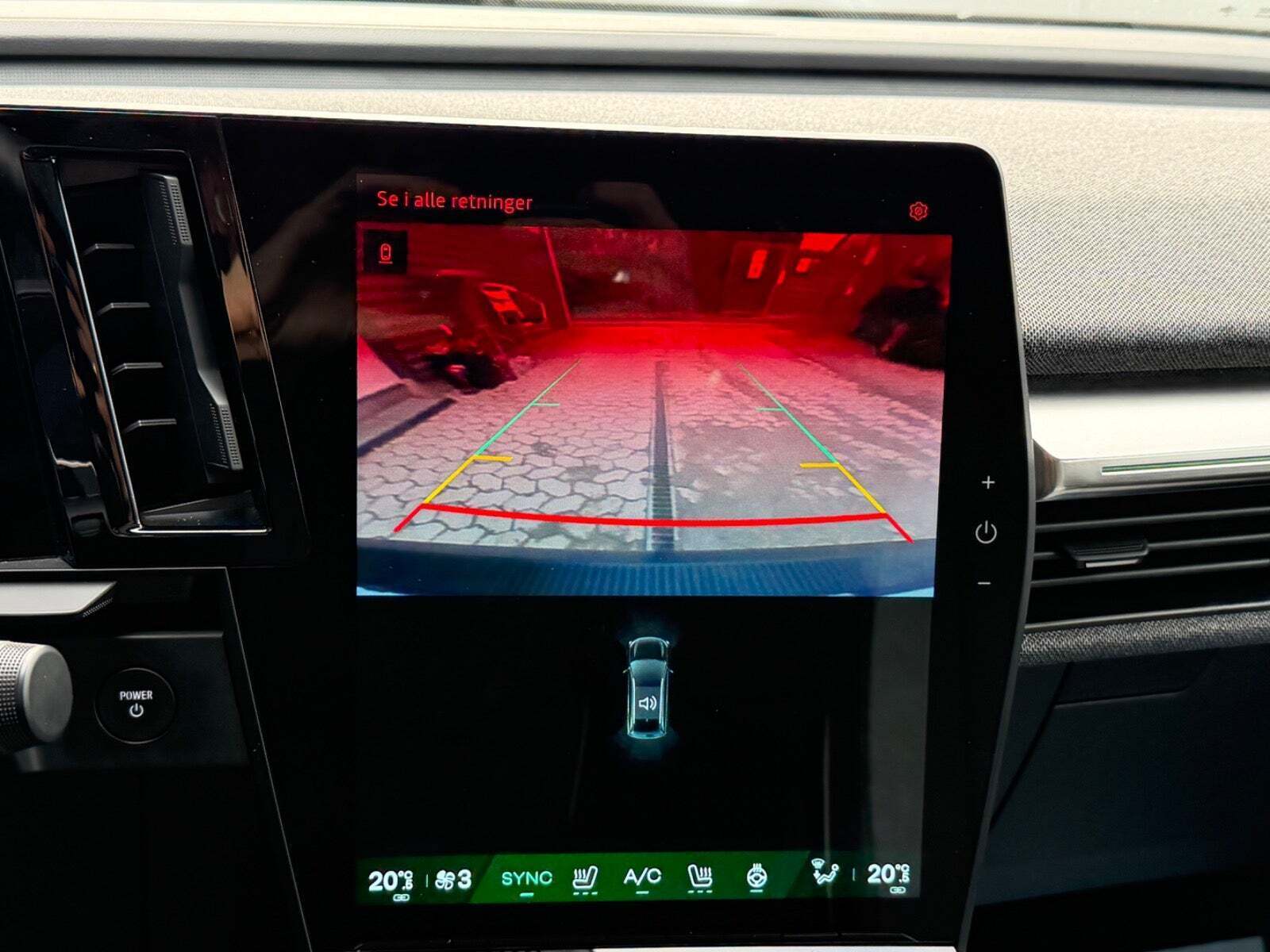 Grå Renault Scenic E-Tech fra 2024