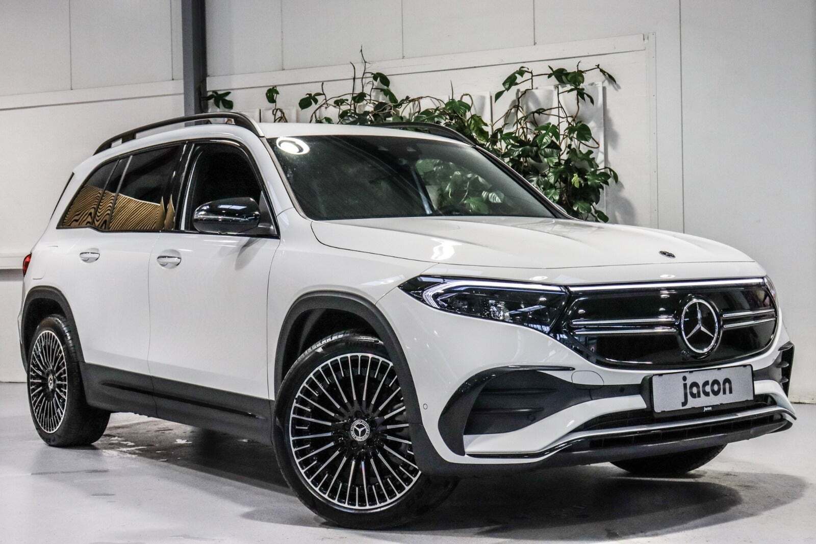 Mercedes EQB350 AMG Line 4Matic