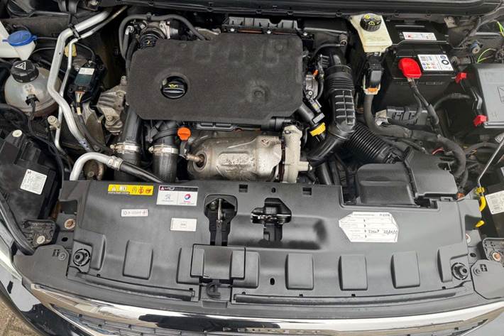 Sort Peugeot 308 fra 2021