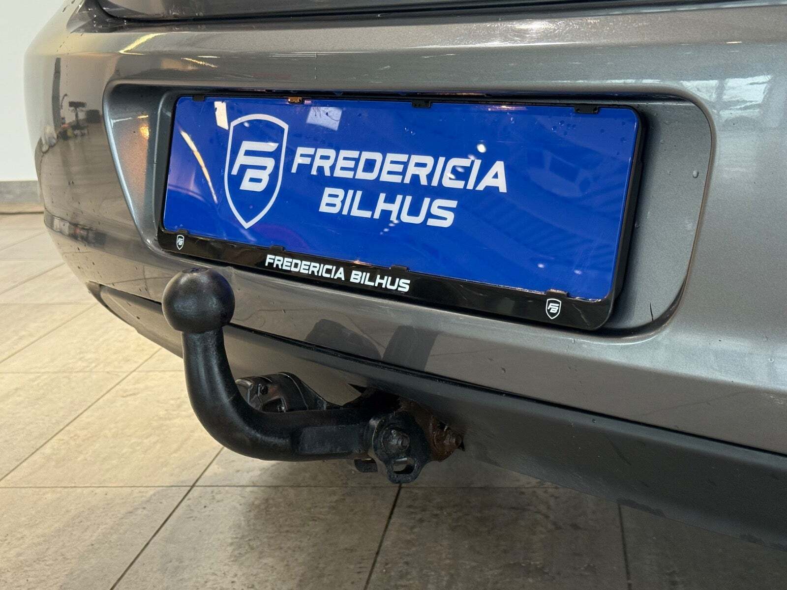 Grå VW Golf VI fra 2010