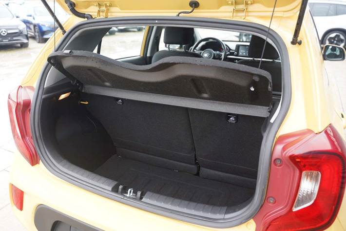 Gul Kia Picanto fra 2019