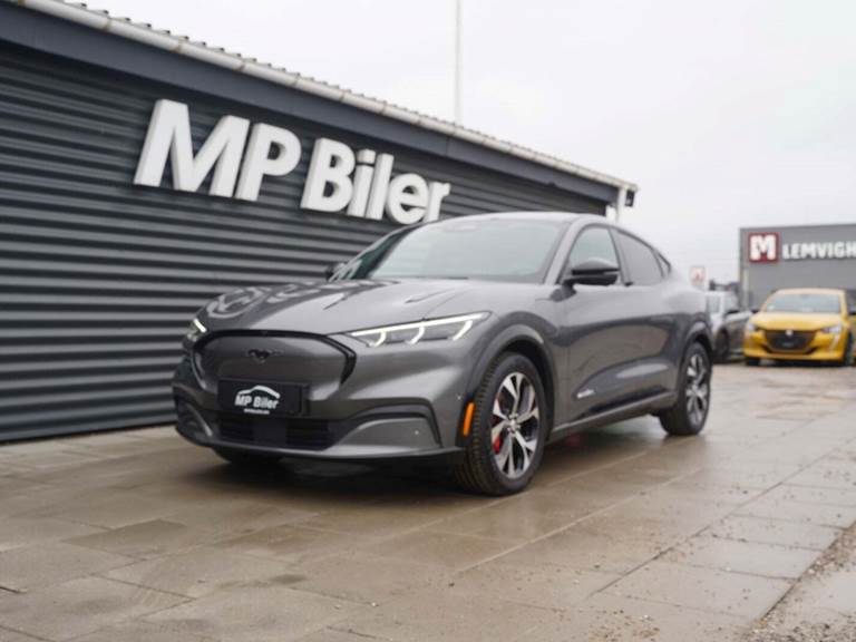 Ford Mustang Mach-E 88 Premium Extended Range