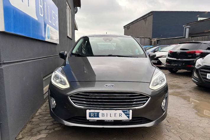 Hvid Ford Fiesta fra 2018
