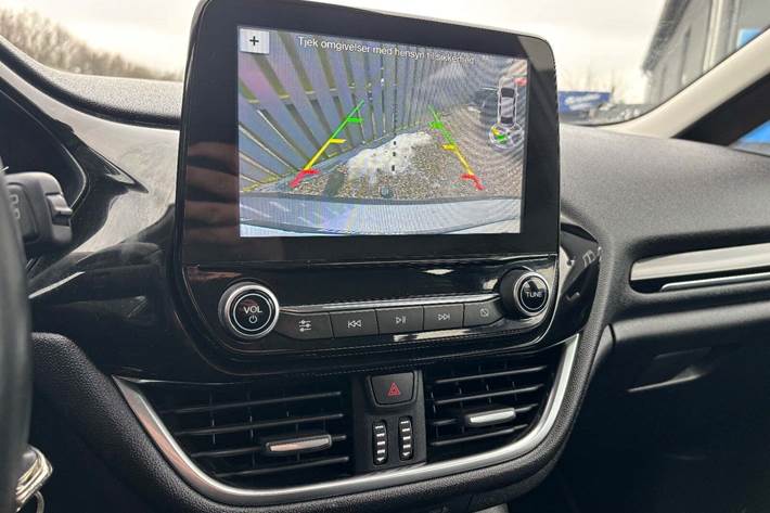 Hvid Ford Fiesta fra 2018