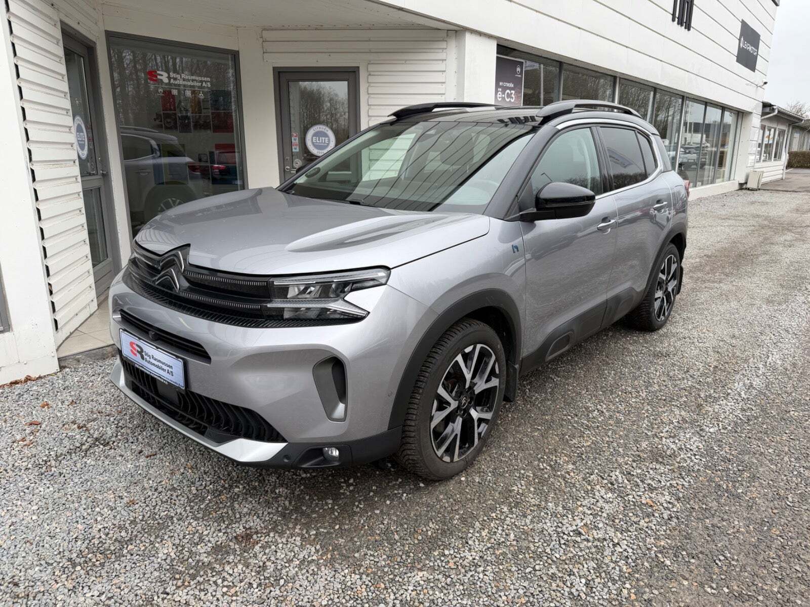 Sølv Citroën C5 Aircross fra 2022