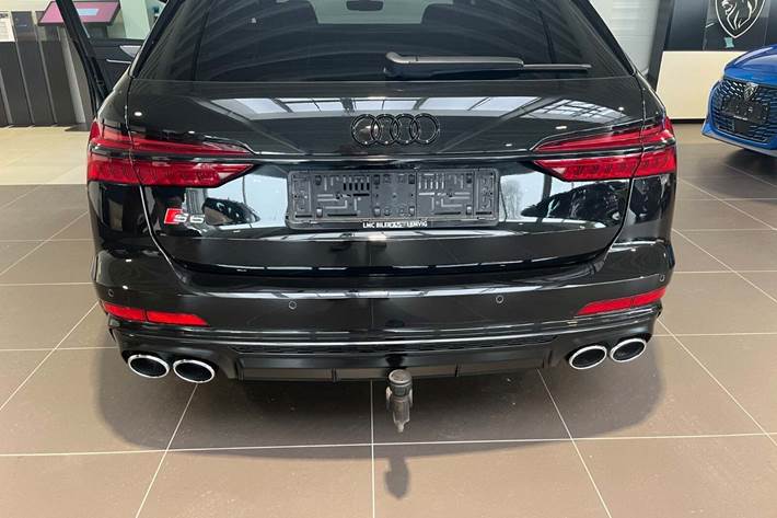 Sort Audi S6 fra 2020