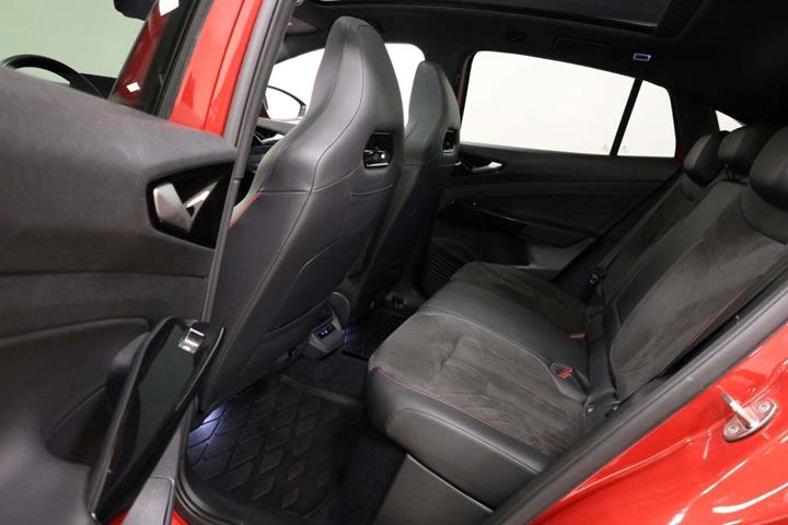 Rød VW ID.5 fra 2023