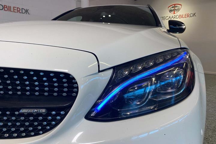 Hvid Mercedes C43 fra 2016