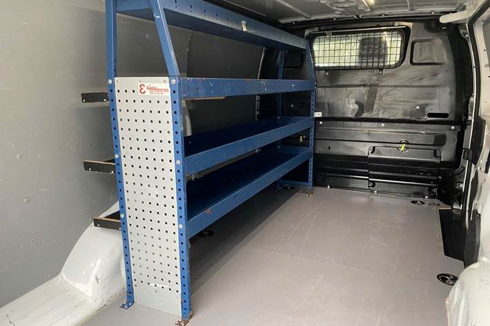 Hvid Peugeot Expert fra 2021