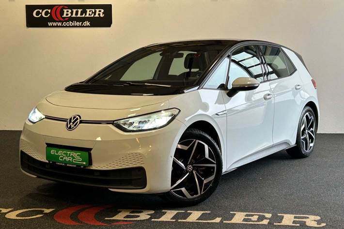 Hvid VW ID.3 fra 2022 set udefra