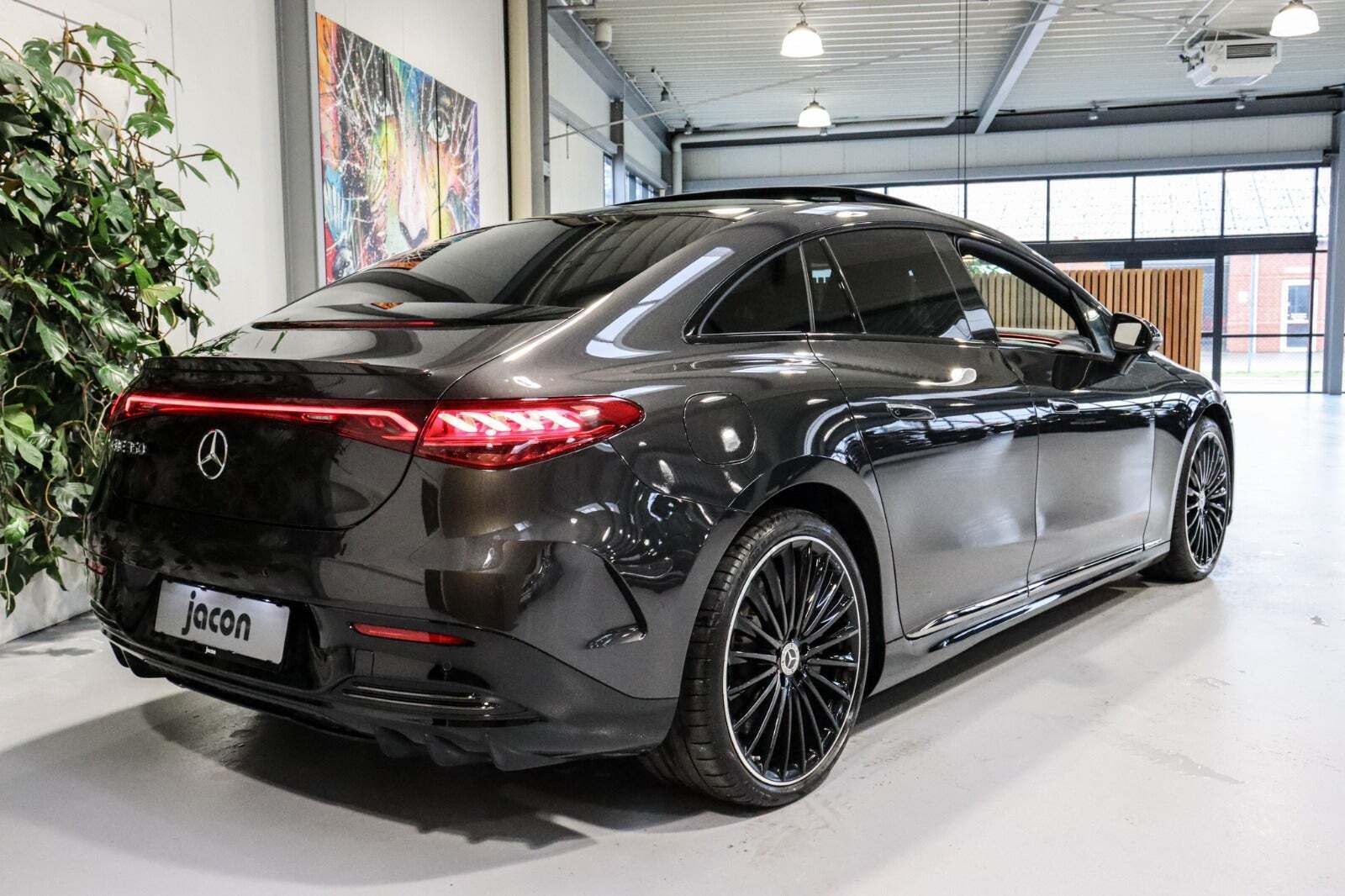 Mercedes EQE350 AMG Line