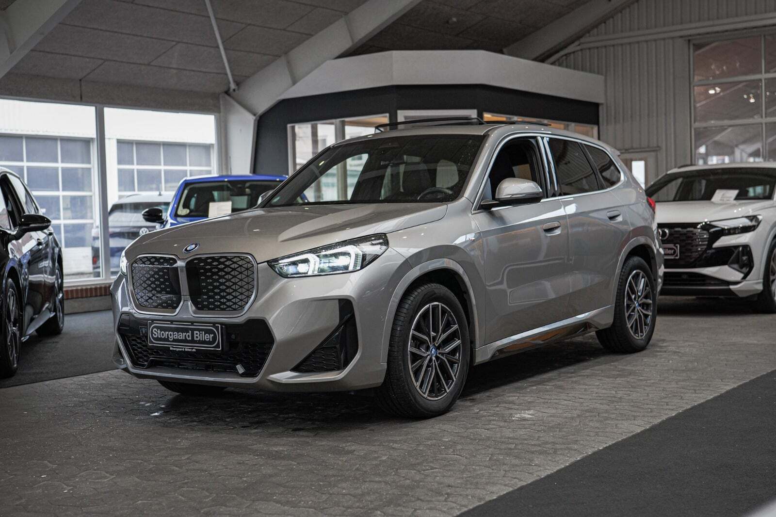 BMW iX1 eDrive20 M-Sport