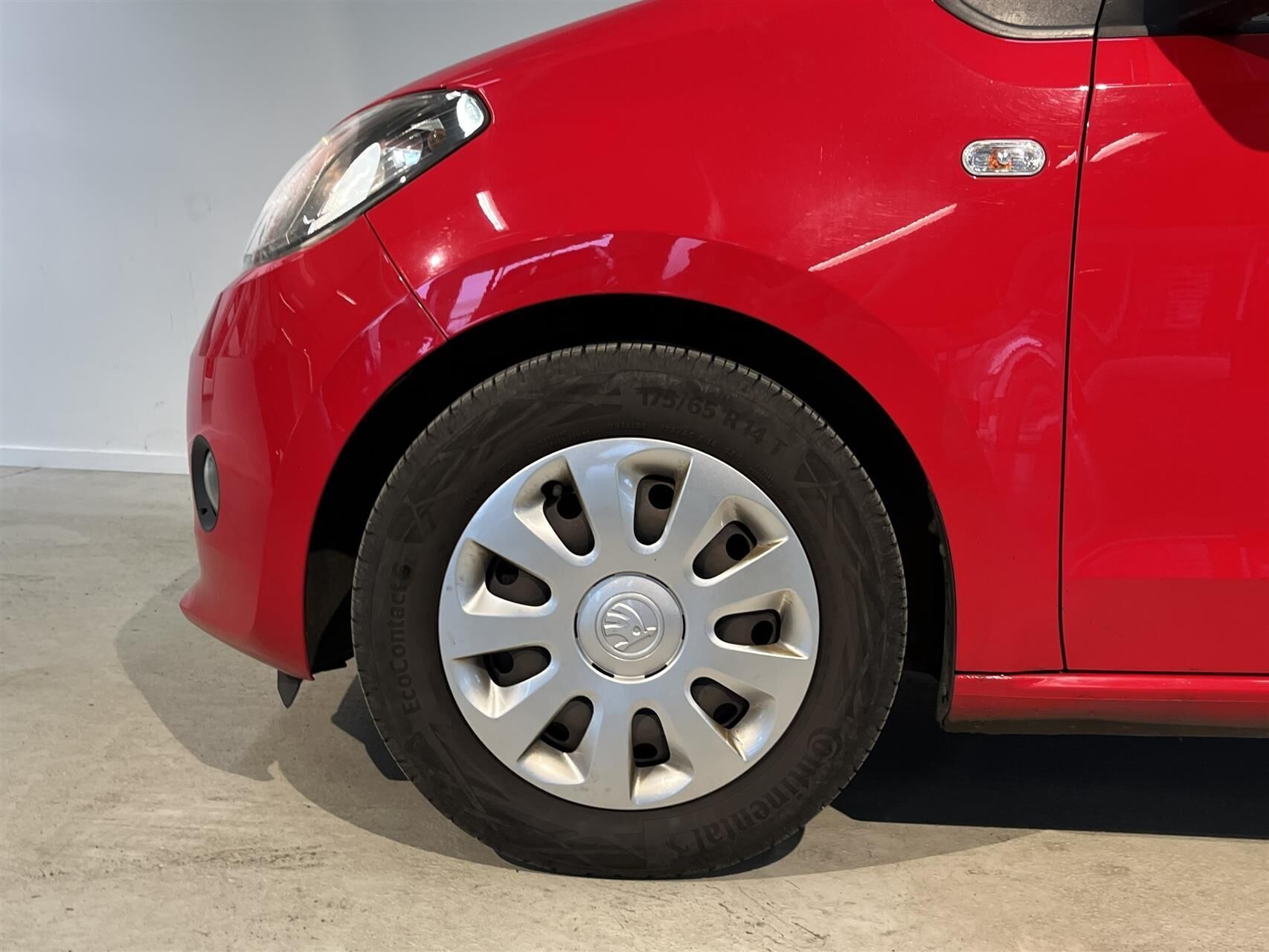 Rød Skoda Citigo fra 2013