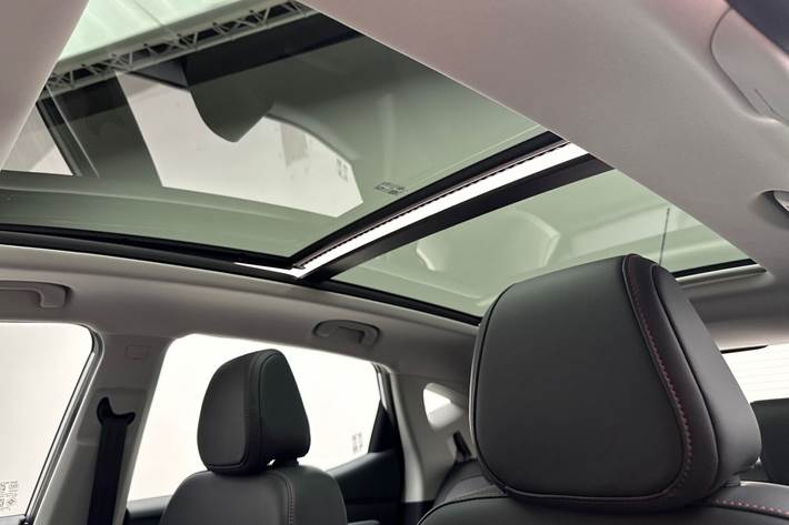 Grå MG ZS EV fra 2022